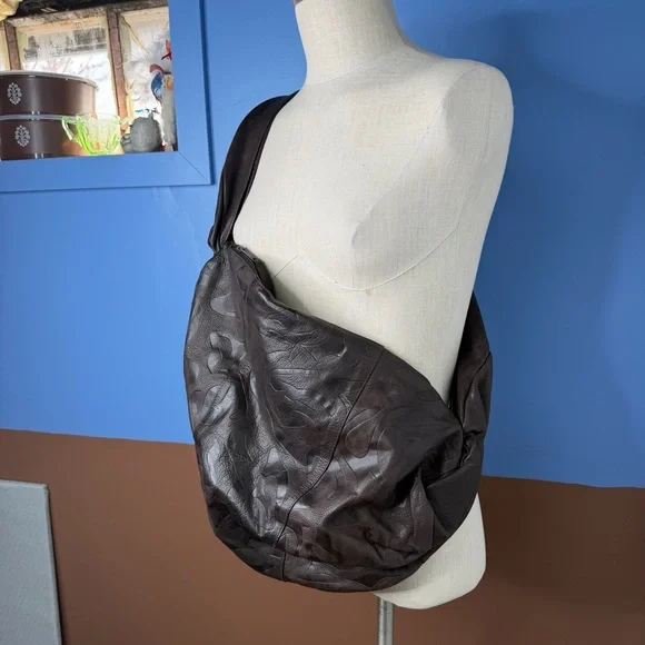 Vintage Tribeca Dark Brown Slouchy Pebbled Leather Sling Bag Large Boho - Picture 8 of 12